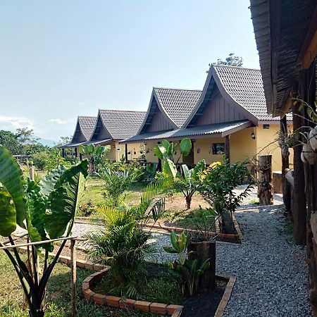 Nirvana Archipel Resort Vang Vieng Exterior photo